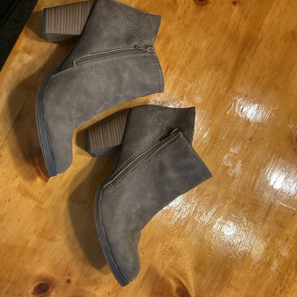 True Craft TC-Eloise Ankle Boots Womens Taupe Size 10M - Picture 6 of 15